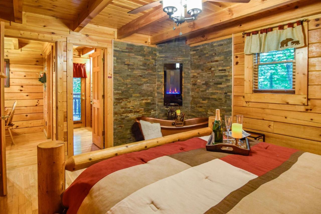 Beary Cozy Cabin Sevierville Dış mekan fotoğraf